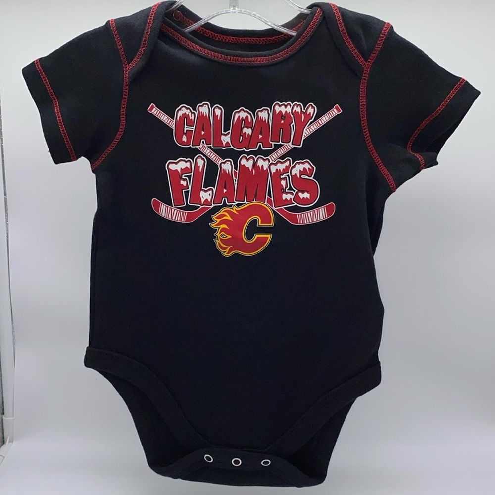 Calgary Flames NHL Hockey Team Infant Baby Bodysuit Size 3-6 Months